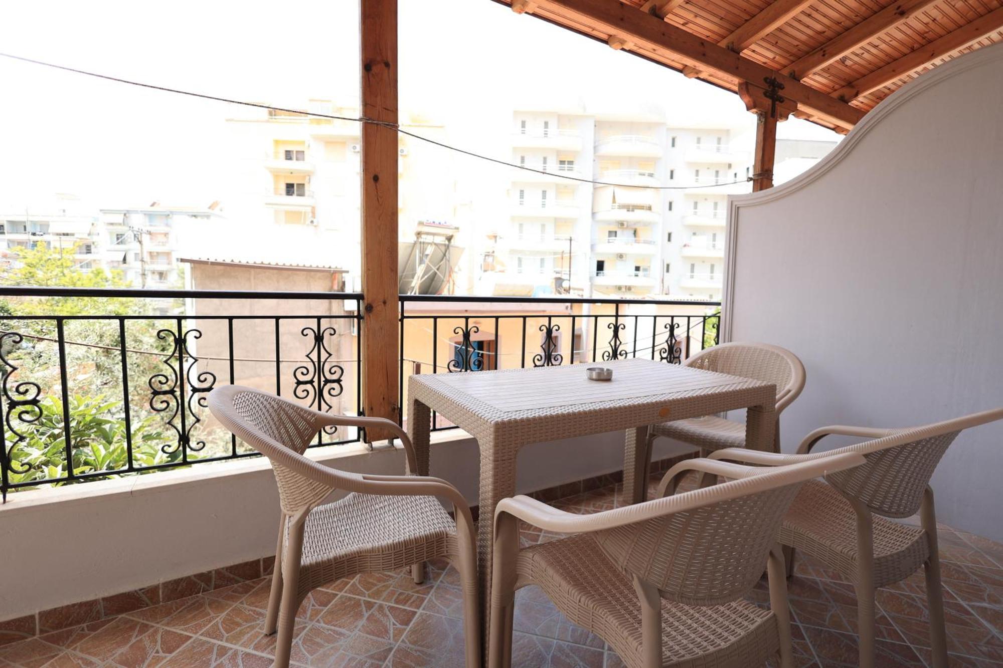 Kejsi Apartaments Sarandë Buitenkant foto