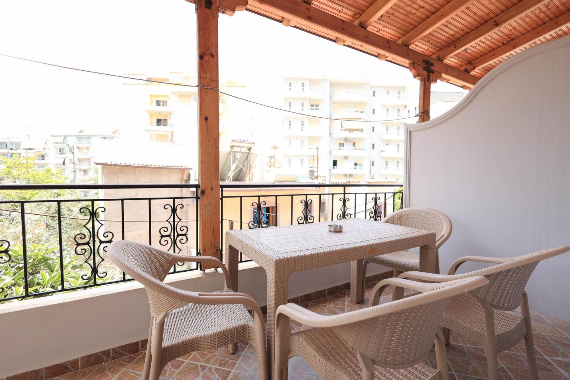 Kejsi Apartaments Sarandë Buitenkant foto
